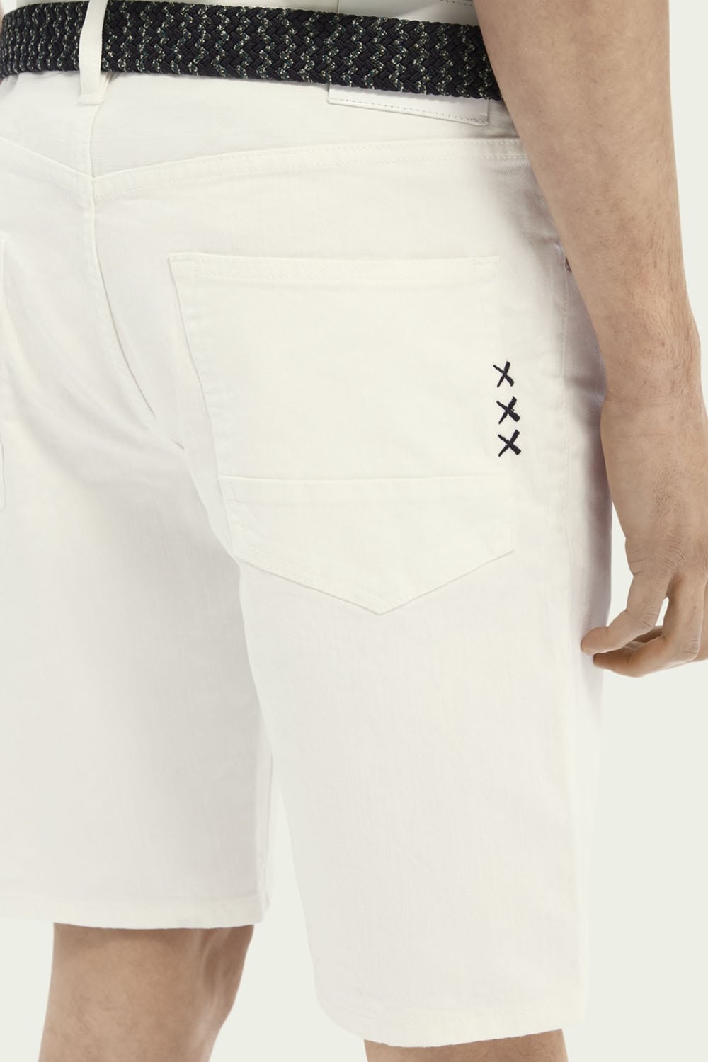 PANTALÓN CORTO VAQUERO REGULAR SLIM "RALSTON" - BLANCO - SCOTCH & SODA | 159668