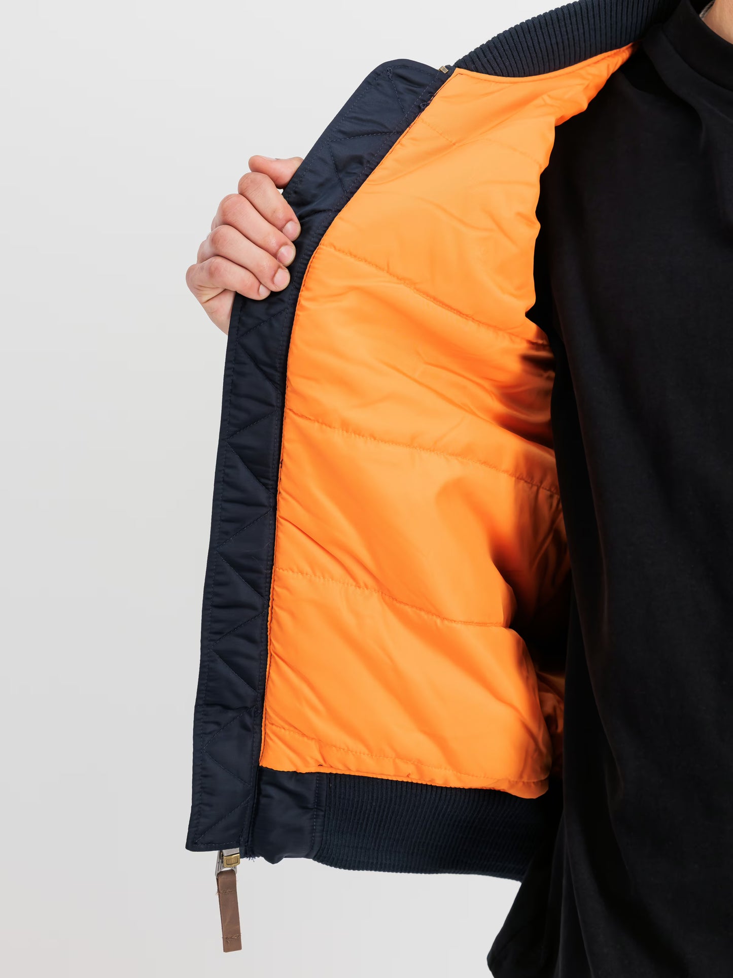 CHAQUETA BOMBER "MA-1 VF 59 LONG" - AZUL MARINO - ALPHA INDUSTRIES | 168100