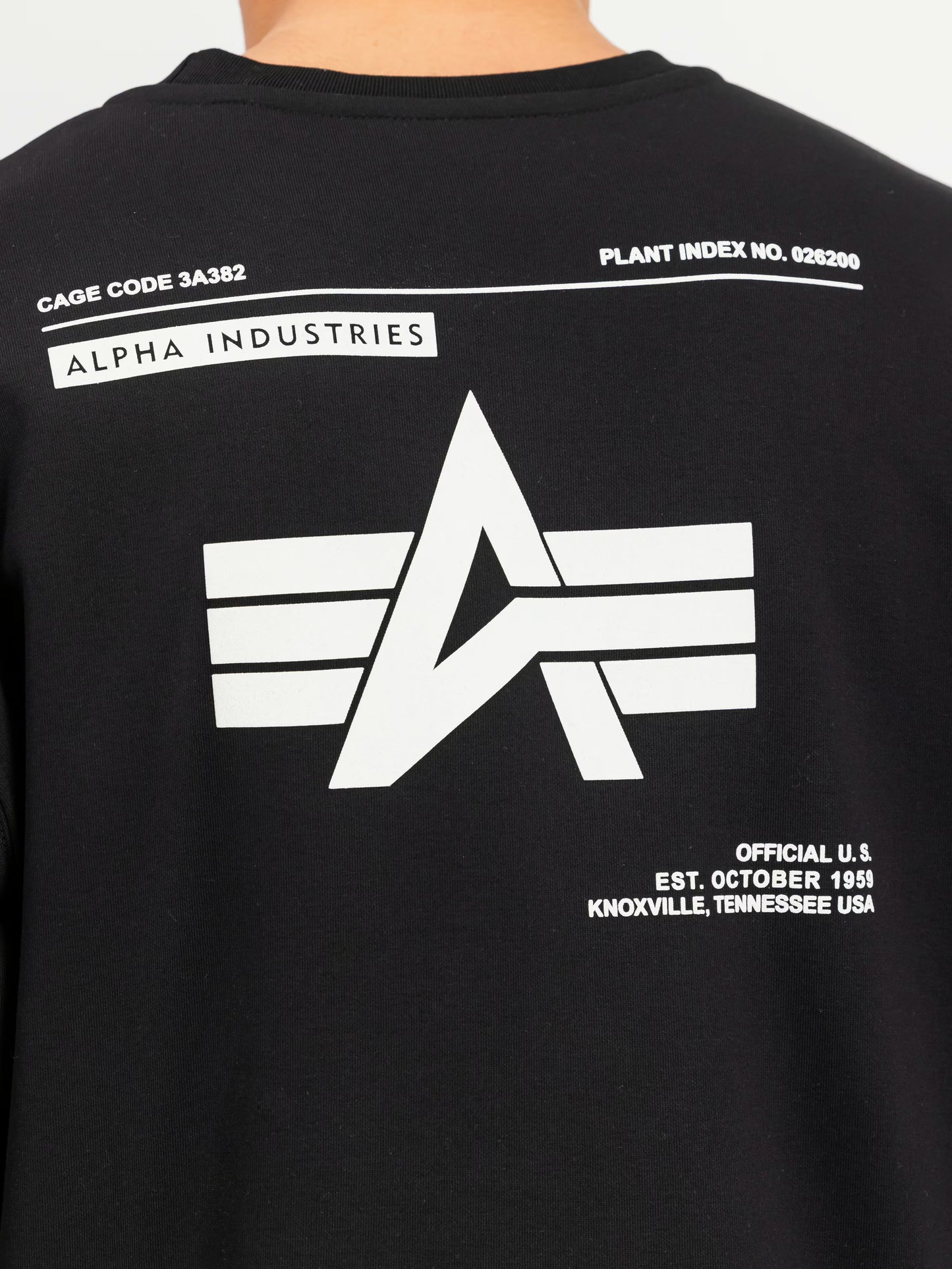 SUDADERA "LABEL BACKPRINT" - NEGRO - ALPHA INDUSTRIES | 258307