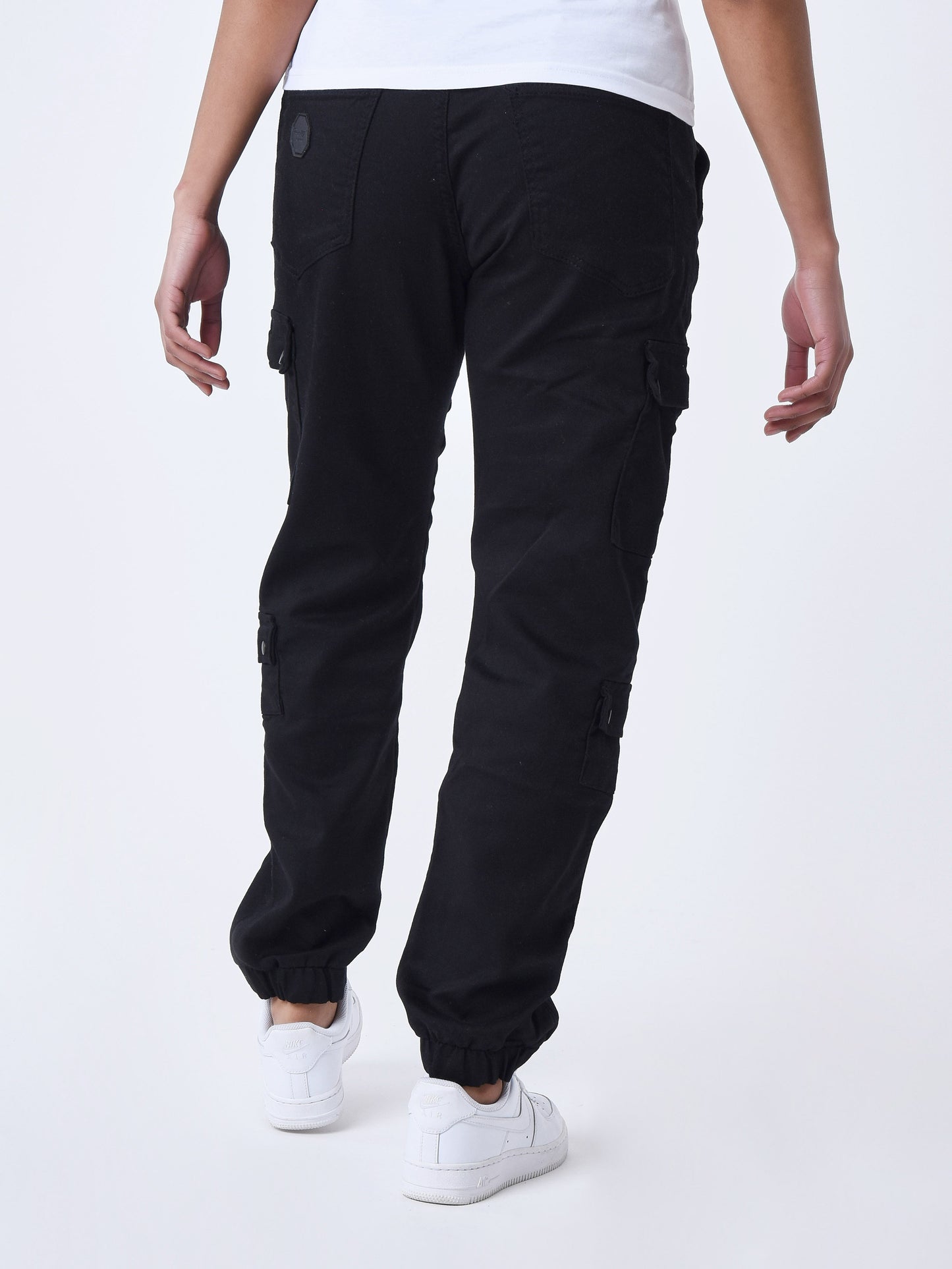 PANTALÓN CARGO MULTIBOLSILLOS CON CINTURA ELÁSTICA - NEGRO - PROJECT X PARIS | T19939-1_BK