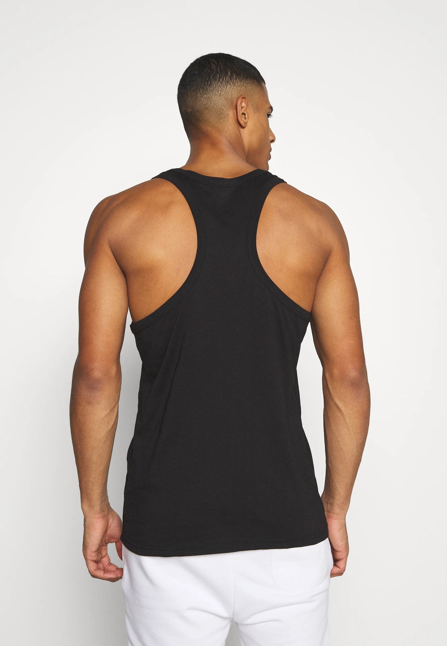 CAMISETA BÁSICA SIN MANGAS - NEGRO - ALPHA INDUSTRIES | 126566
