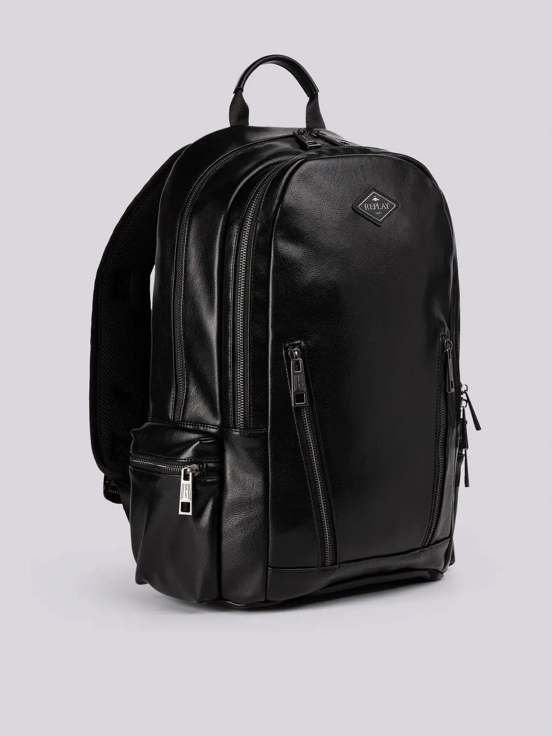 MOCHILA EFECTO ARRUGADO - NEGRO - REPLAY | FM3713.000.A0511D