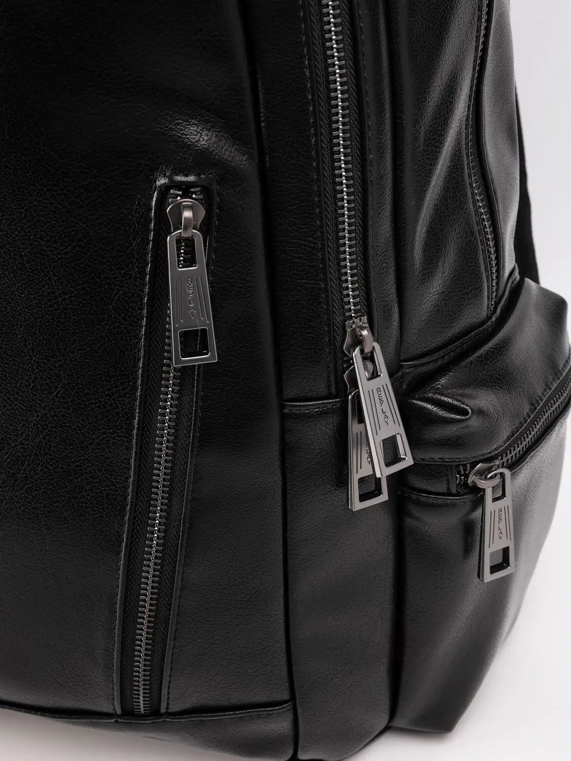 MOCHILA EFECTO ARRUGADO - NEGRO - REPLAY | FM3713.000.A0511D