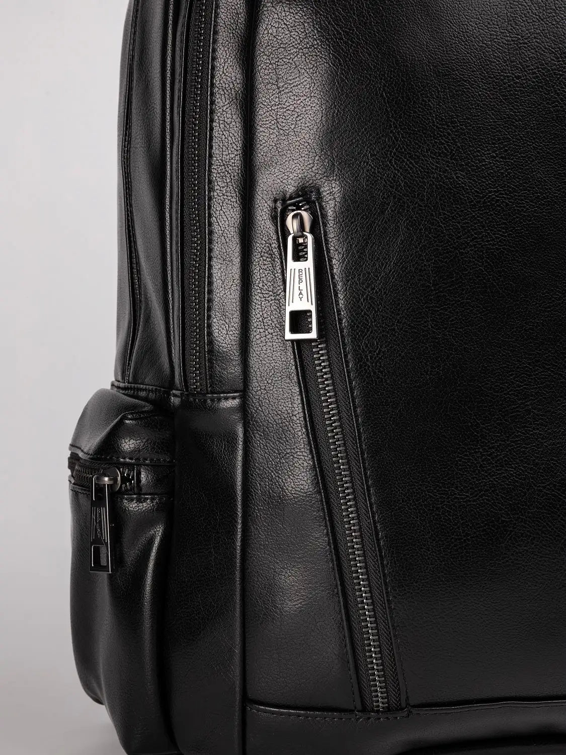 MOCHILA EFECTO ARRUGADO - NEGRO - REPLAY | FM3713.000.A0511D