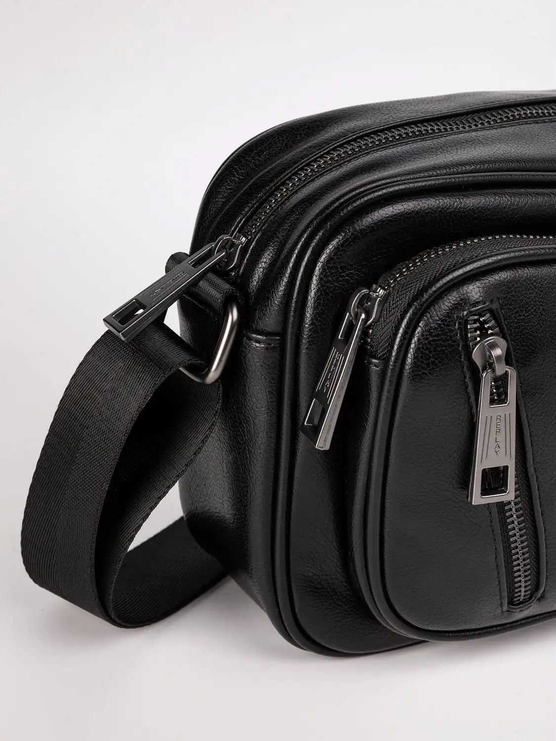 BOLSO BANDOLERA - NEGRO - REPLAY | FM3715.000.A0511D