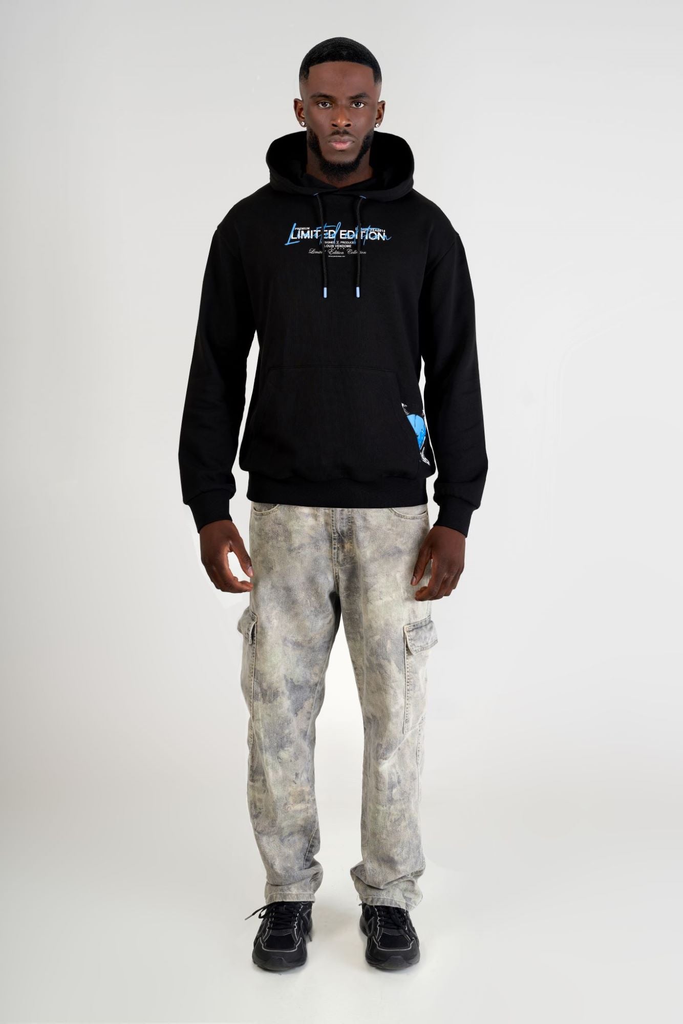 SUDADERA CON CAPUCHA "FASHION BEAR" - NEGRO/AZUL - LOUIS VENDOME PARIS | LV L05