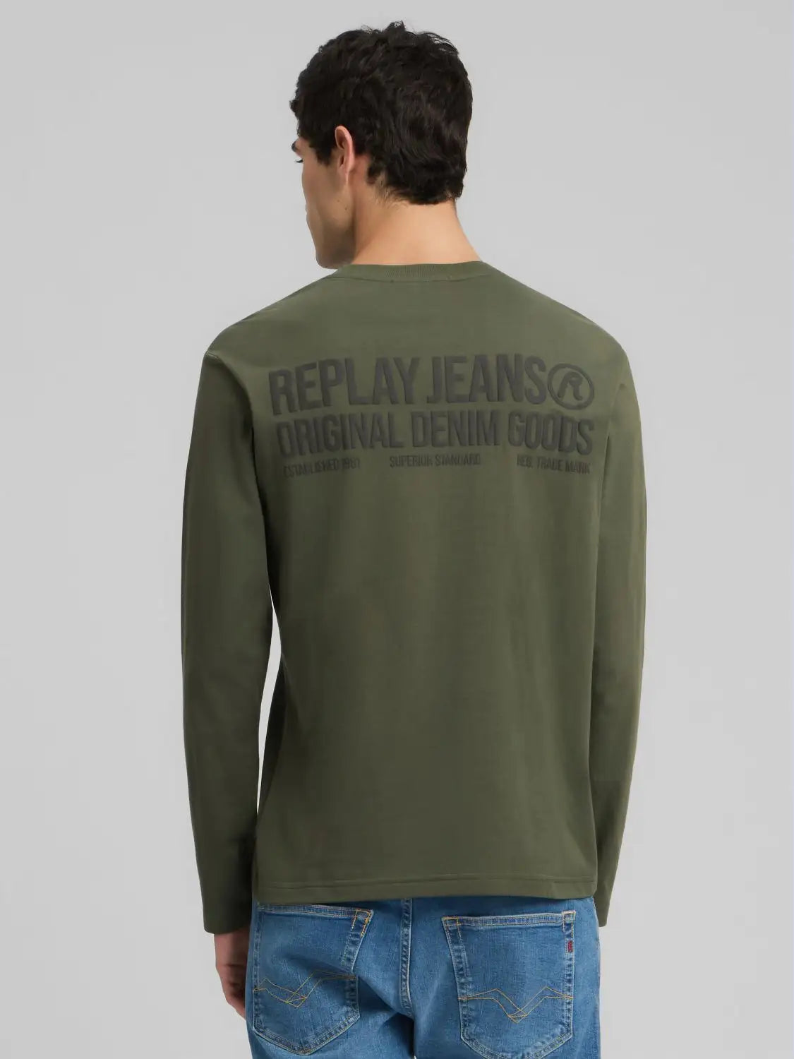 CAMISETA DE MANGA LARGA CON ESTAMPADO LEGADO - VERDE - REPLAY | M3300 .000.2660