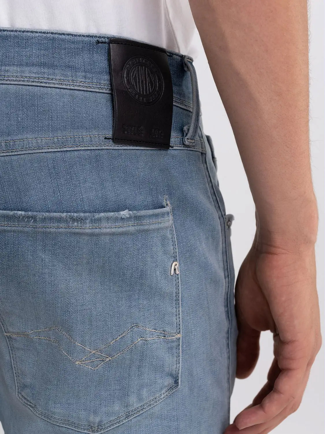 PANTALÓN VAQUERO AJUSTADO SLIM FIT ANBASS HYPERFLEX - AZUL - REPLAY | M914Y.000.661.A05