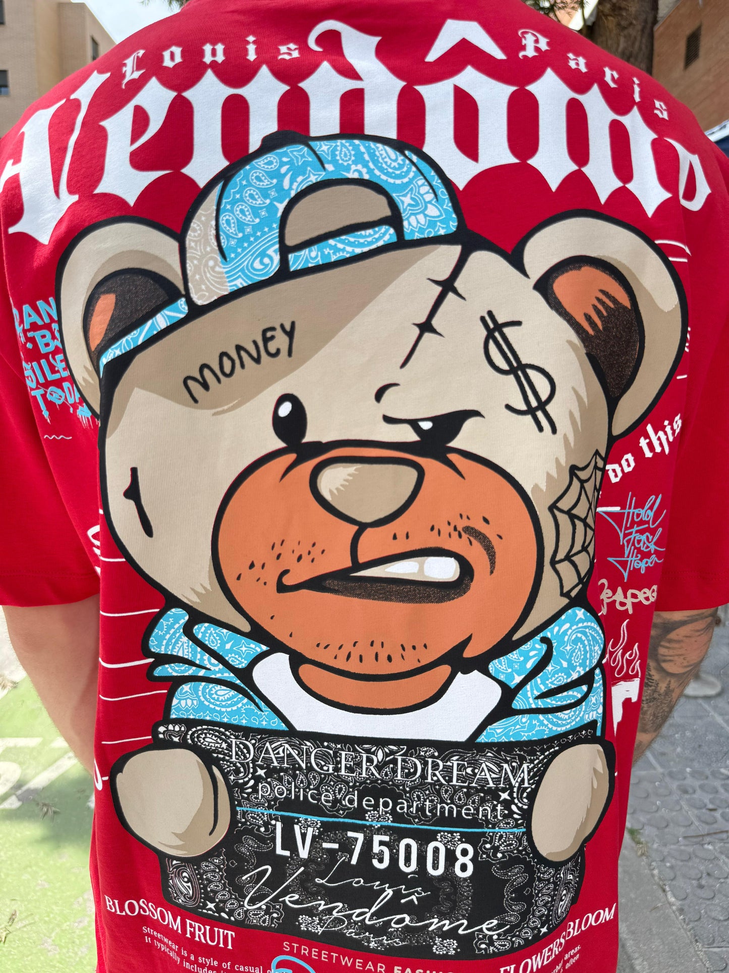 CAMISETA "DANGER DREAM" - ROJO - LOUIS VENDOME PARIS | LV L80