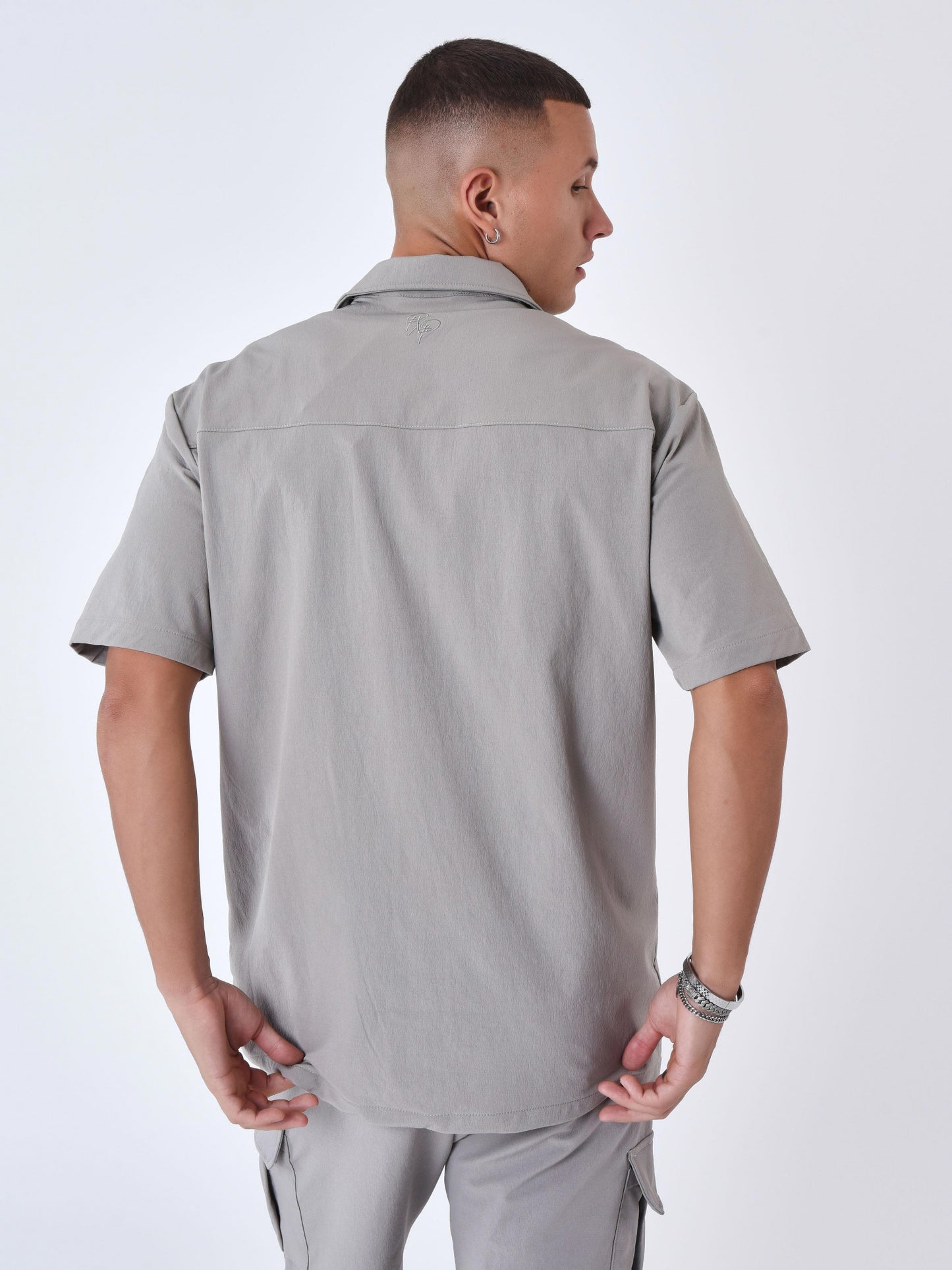 CAMISA DE MANGA CORTA CON TEXTURA ESTILO CARGO - TOPO - PROJECT X PARIS | 2310034_TP