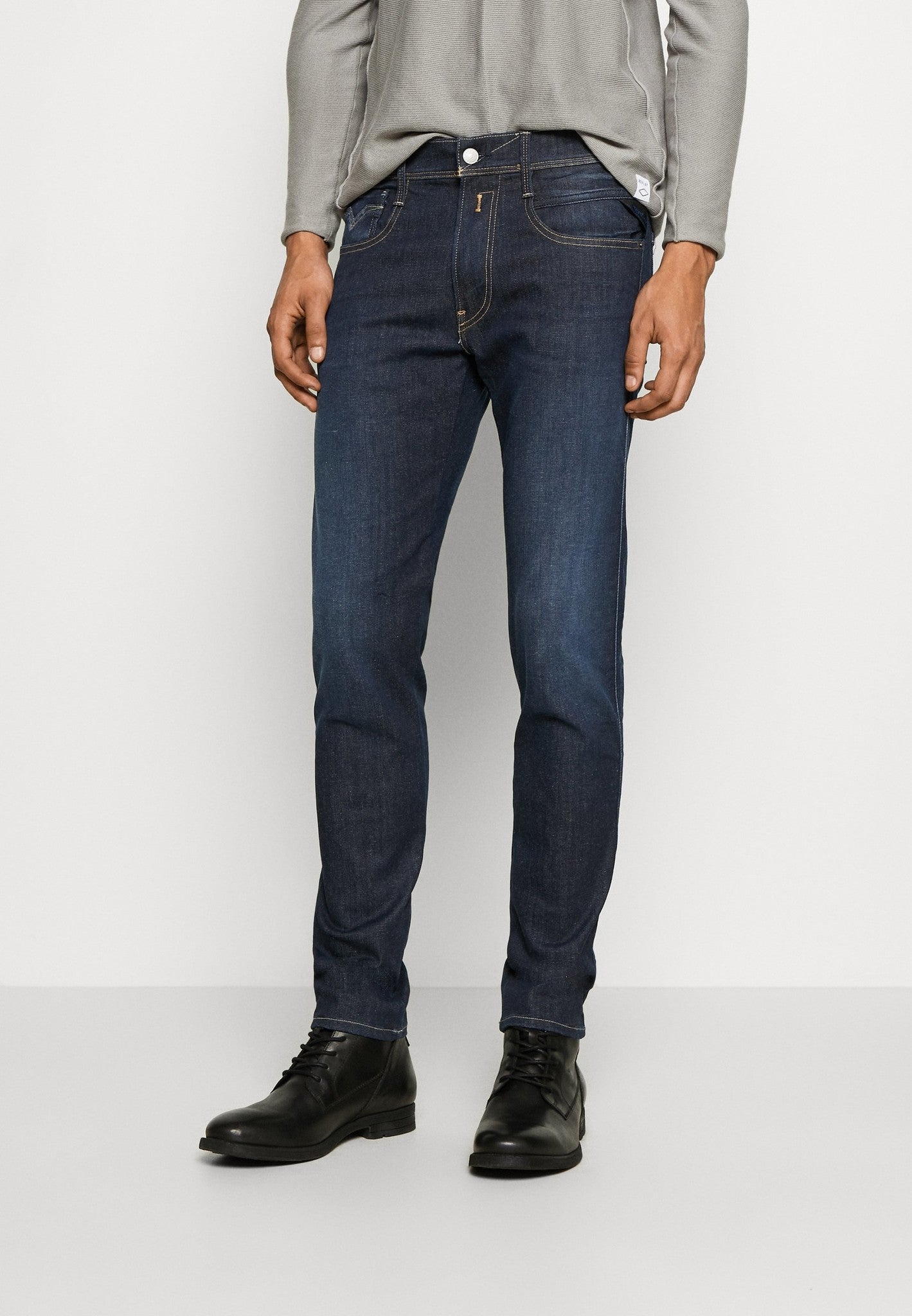 VAQUEROS SLIM FIT ANBASS HYPERFLEX REUTILIZADO - INDIGO - REPLAY