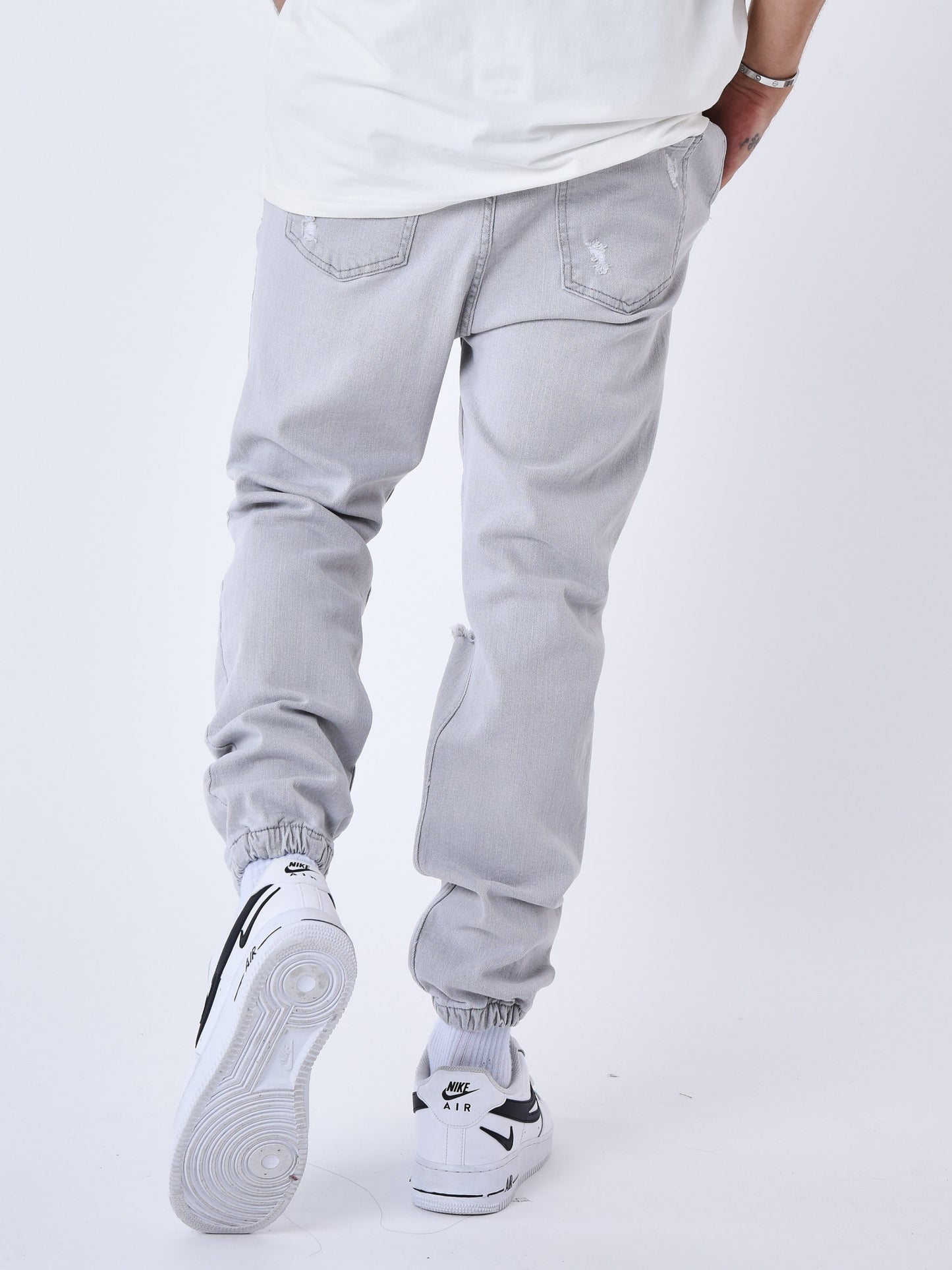 VAQUEROS ESTILO JOGGER ROTO - GRIS CLARO - PROJECT X PARIS | T239010_GY