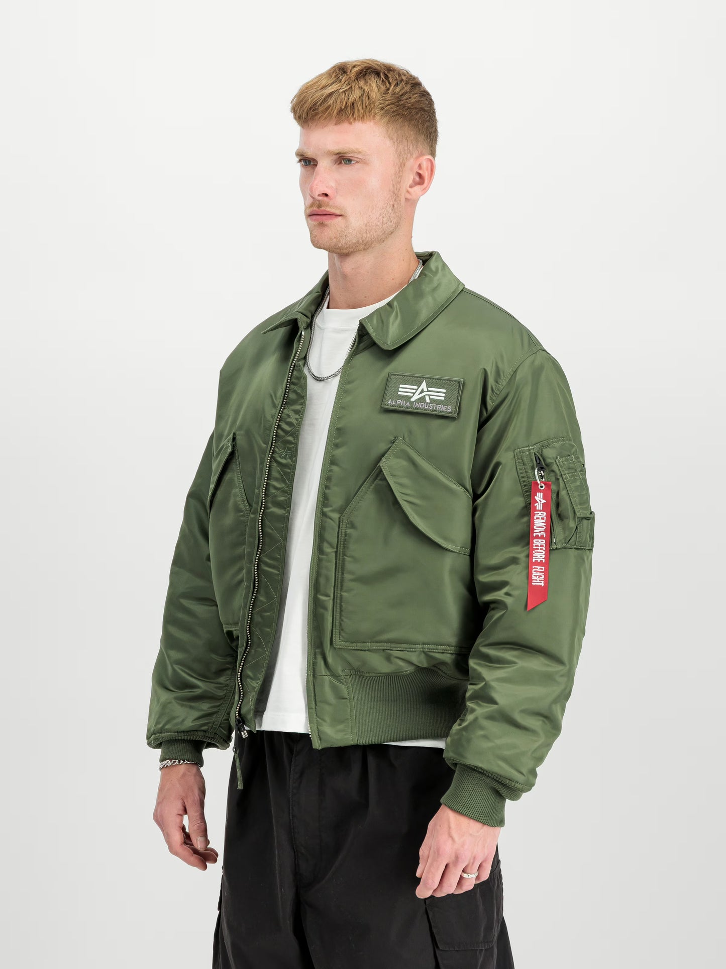 CHAQUETA BOMBER "CWU-45 HERITAGE" - VERDE MILITAR - ALPHA INDUSTRIES | 100102
