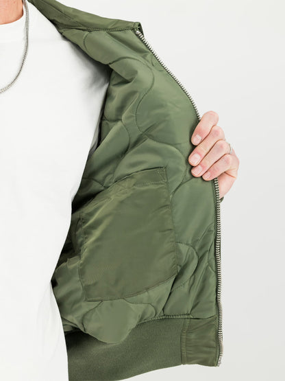 CHAQUETA BOMBER "CWU-45 HERITAGE" - VERDE MILITAR - ALPHA INDUSTRIES | 100102