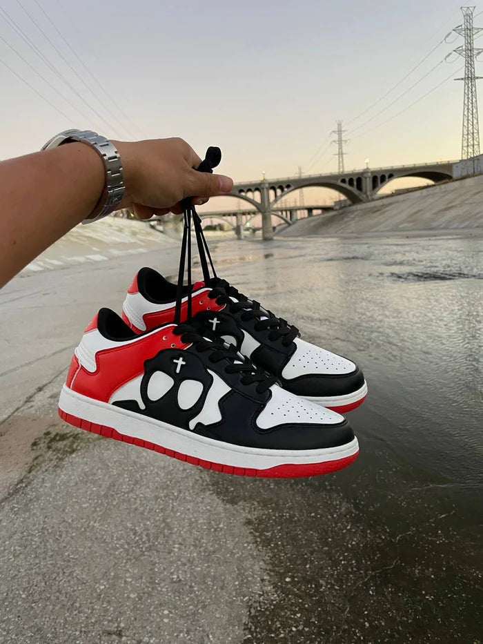SNEAKERS "SPIN 900 CHICAGO" - RED/BLACK - BUTNOT - Blue Denim