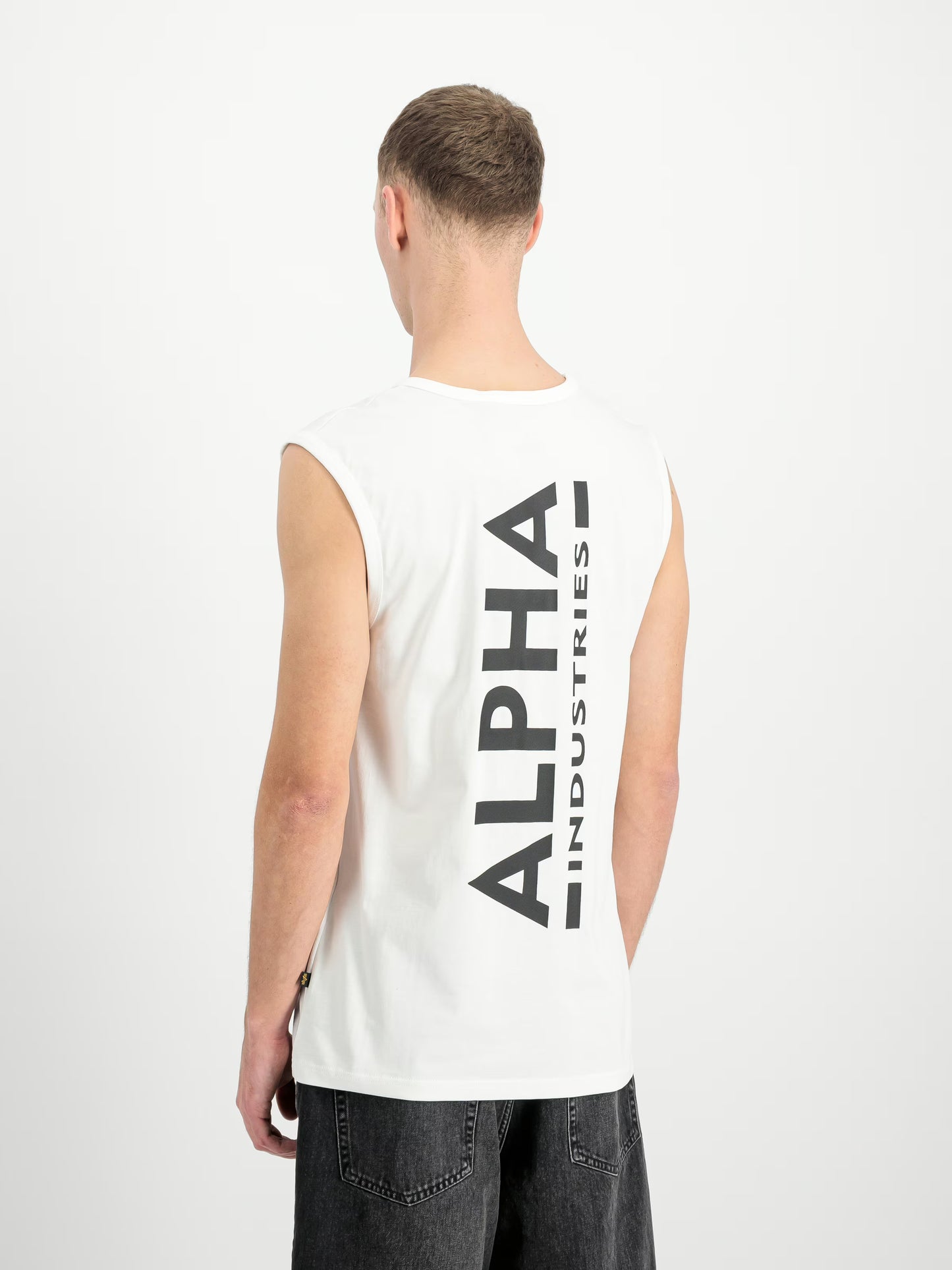 CAMISETA SIN MANGAS "BACKPRINT TANK" - BLANCO - ALPHA INDUSTRIES | 266562