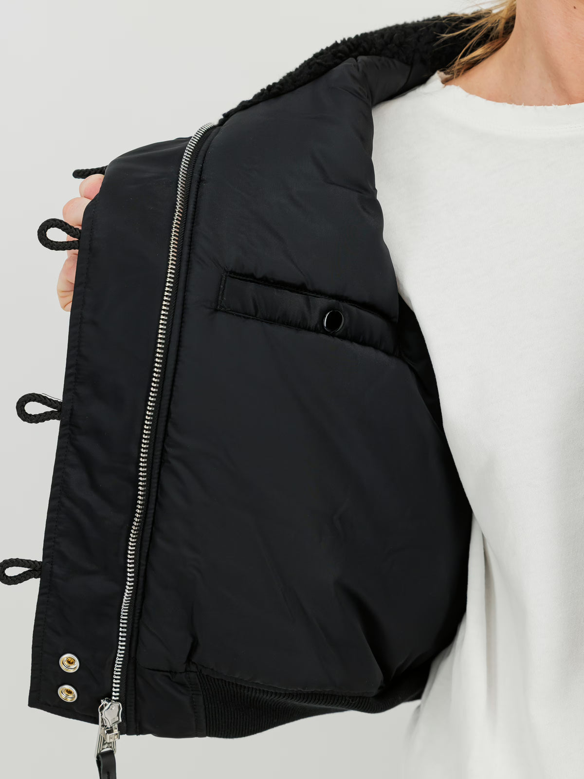 CHAQUETA MUJER BOMBER "N-2B CROPPED LOOSE" - NEGRO - ALPHA INDUSTRIES | 268001