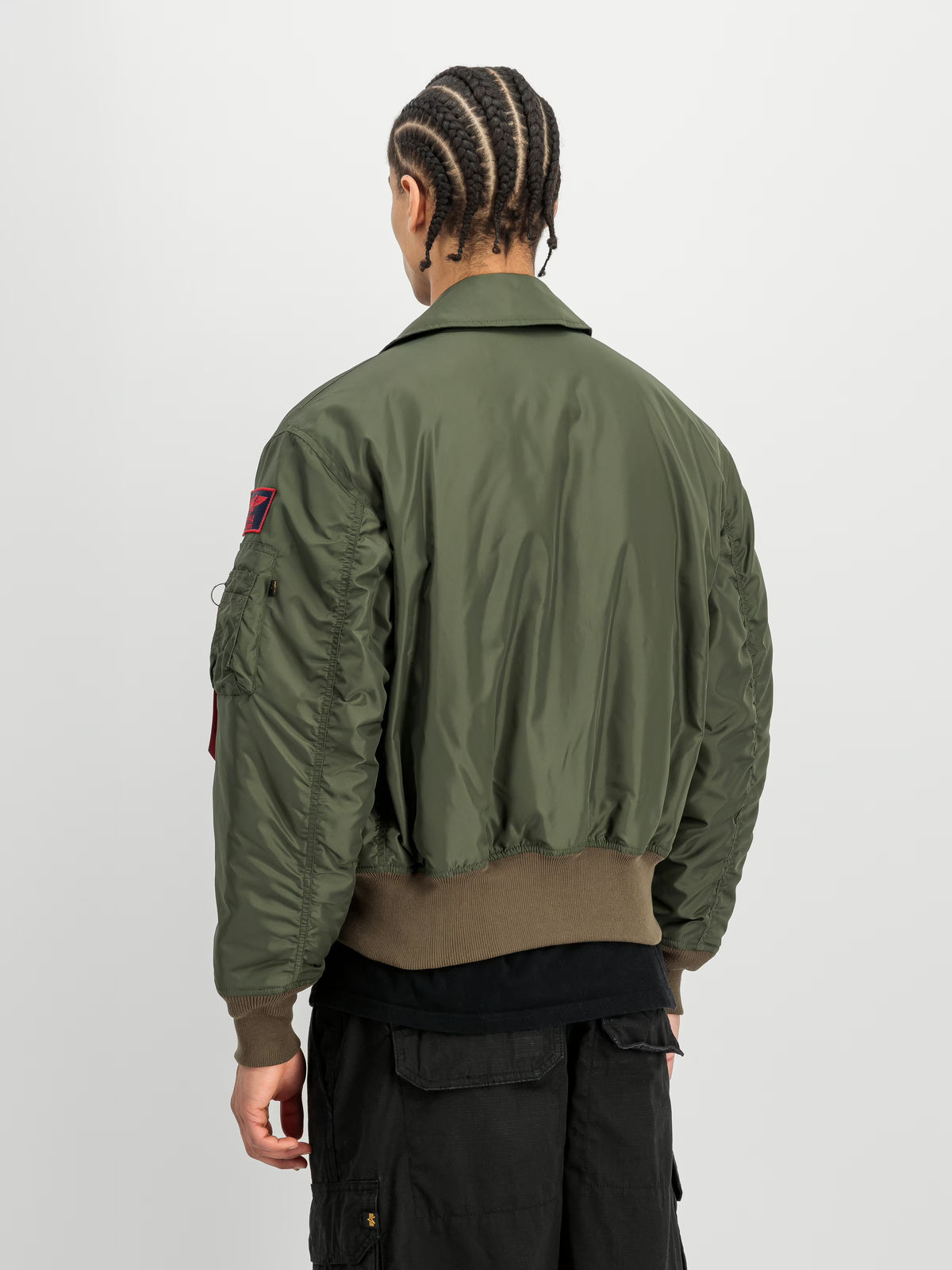 CHAQUETA BOMBER "CWU-45/P DEVILS BRIGADE LOOSE" - VERDE MILITAR - ALPHA INDUSTRIES | 268135-142