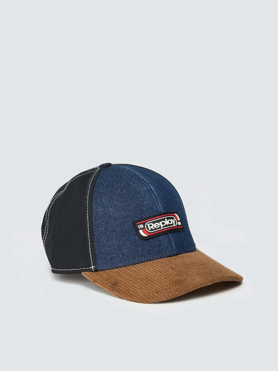 GORRA DE BÉISBOL CON MEZCLA DE MATERIALES Y PARCHE - BLACK/JEANS - REPLAY | AX006G.000.A7243T