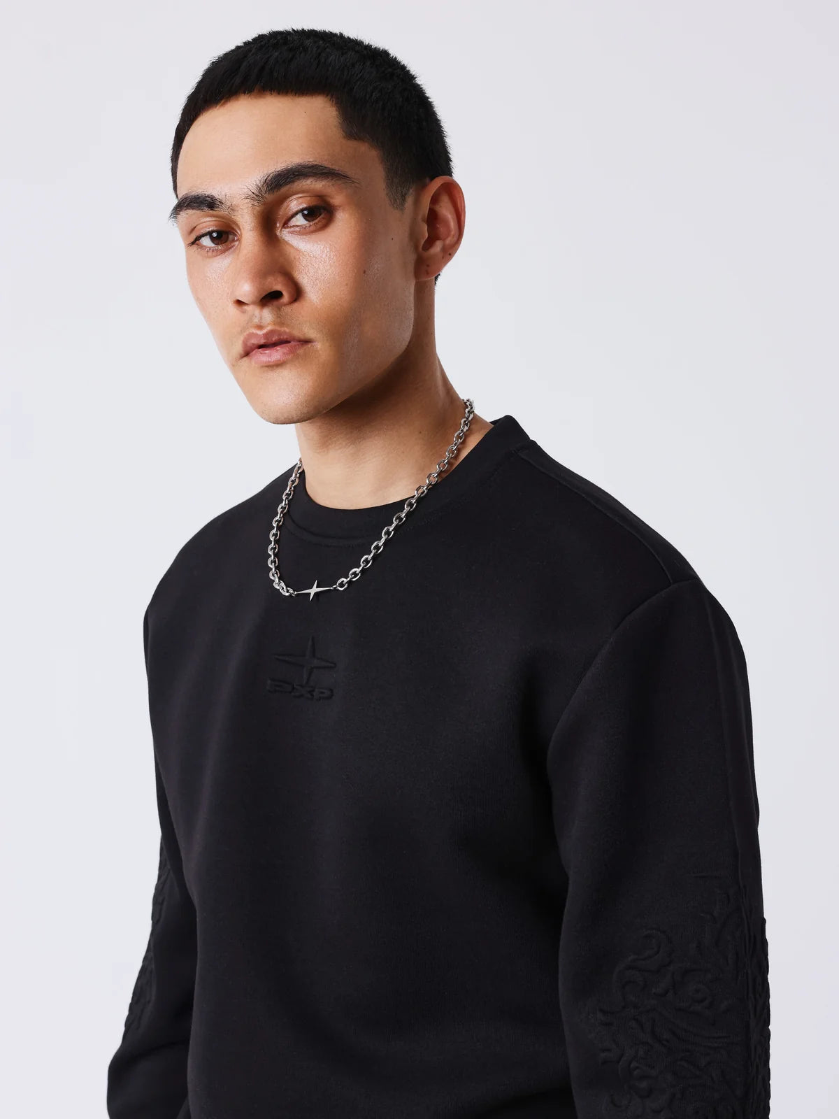 SUDADERA CUELLO REDONDO CON RELIEVE - NEGRO - PROJECT X PARIS | PXP-2622325-BK