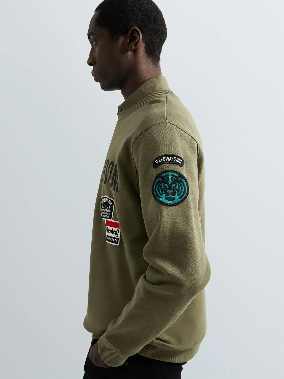 SUDADERA DE ALGODÓN CON PARCHES - VERDE - REPLAY | M13LR .001.7242NW