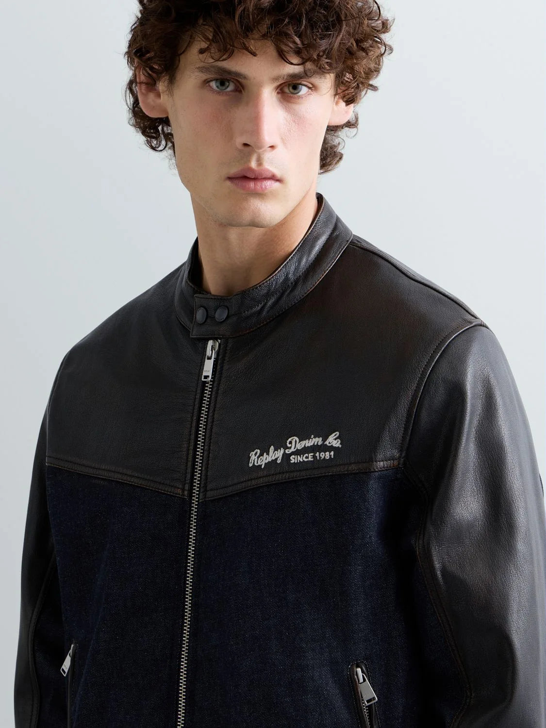 CAZADORA DE DENIM Y PIEL - NEGRO - REPLAY | M13MG .000.724A2