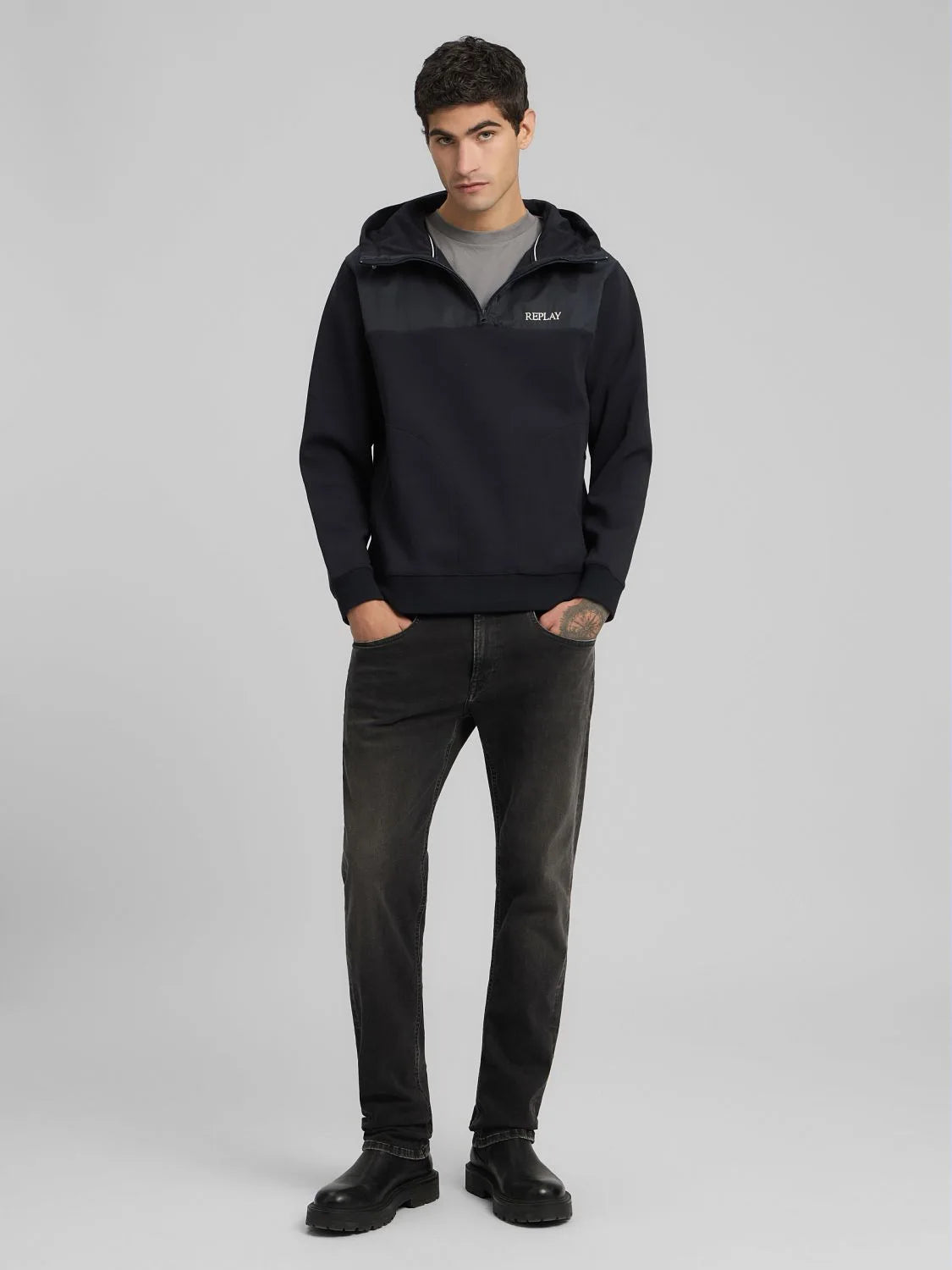 SUDADERA CON CAPUCHA Y MEDIA CREMALLERA - AZUL MARINO - REPLAY | M3178 .000.23655