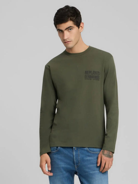 CAMISETA DE MANGA LARGA CON ESTAMPADO LEGADO - VERDE - REPLAY | M3300 .000.2660