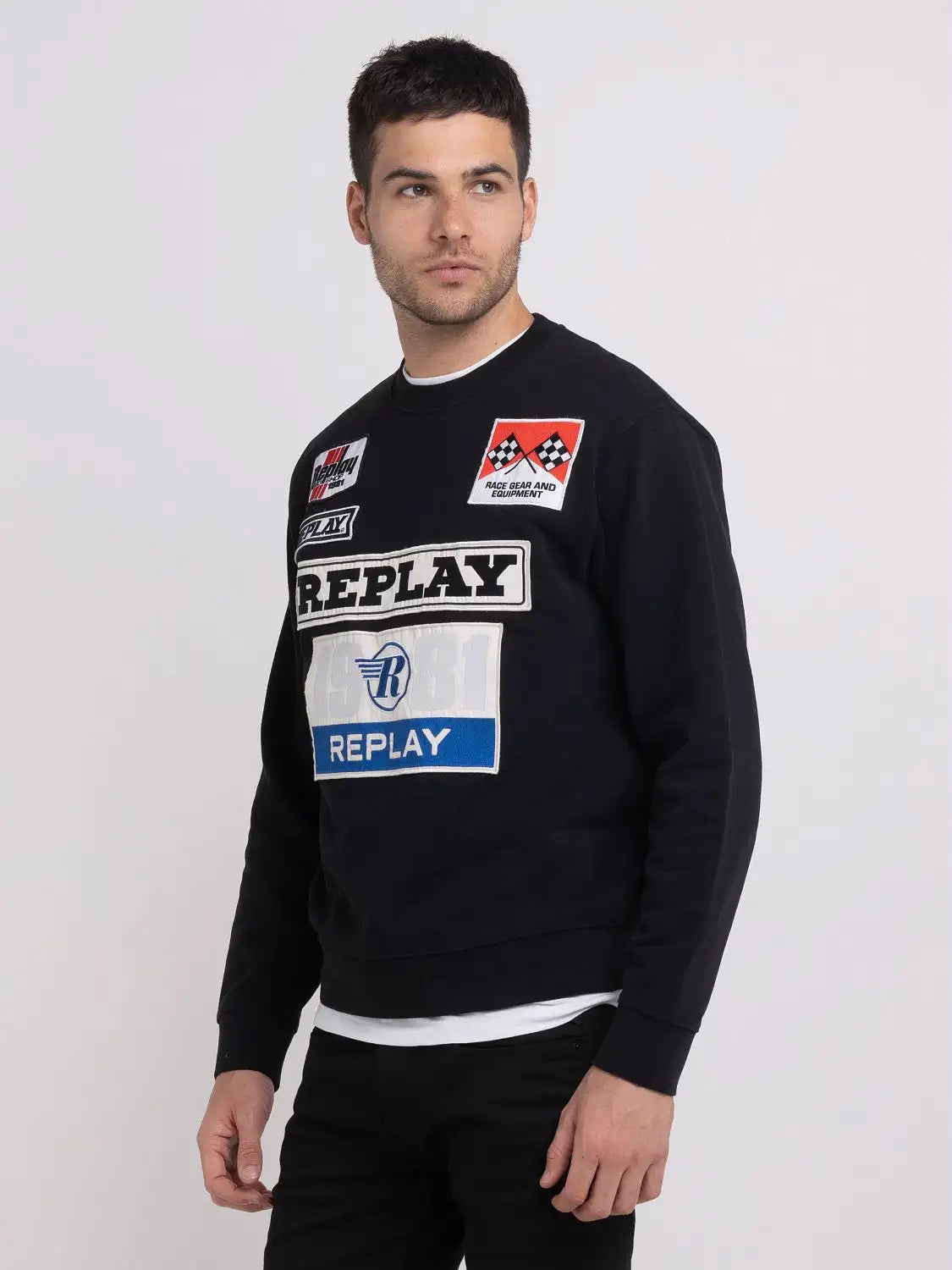 SUDADERA CON PARCHE RACER - BLACK - REPLAY