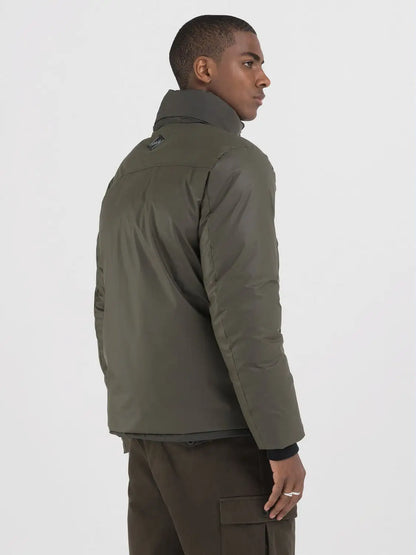 CHAQUETA CAZADORA CON CREMALLERA Y BOLSILLOS - VERDE OLIVA - REPLAY | M8405.000.84966