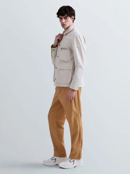 CHAQUETA REGULAR FIT CON BOLSILLOS - BEIGE - REPLAY | M8521 .000.85520