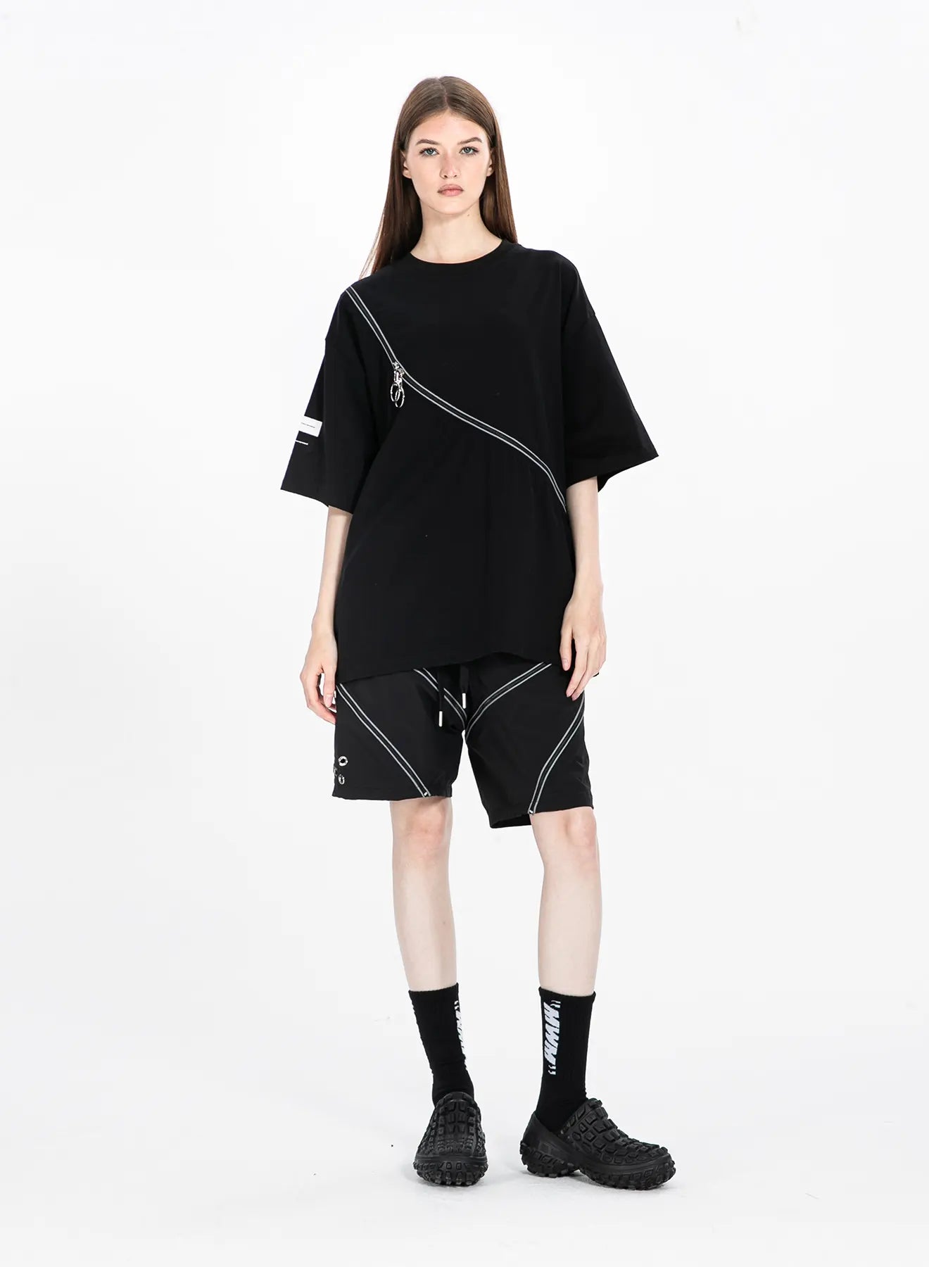 CAMISETA "ZIP" - NEGRO - BLACK CAPSULE MOD WAVE MOVEMENT | MW092020376