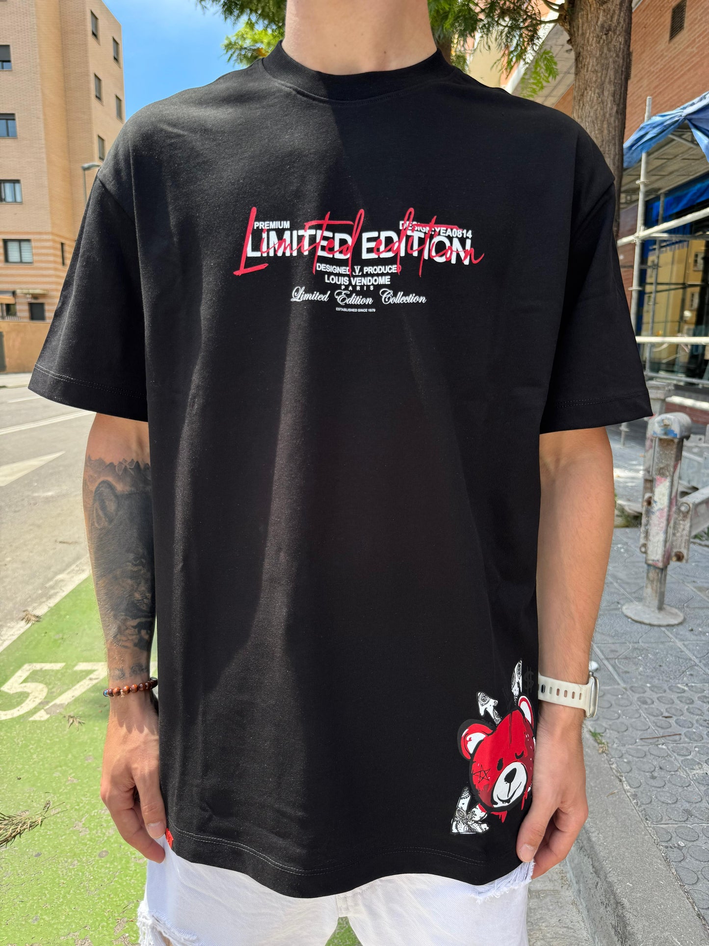 CAMISETA "FASHION BEAR" - NEGRO/ROJO - LOUIS VENDOME PARIS | LV L54
