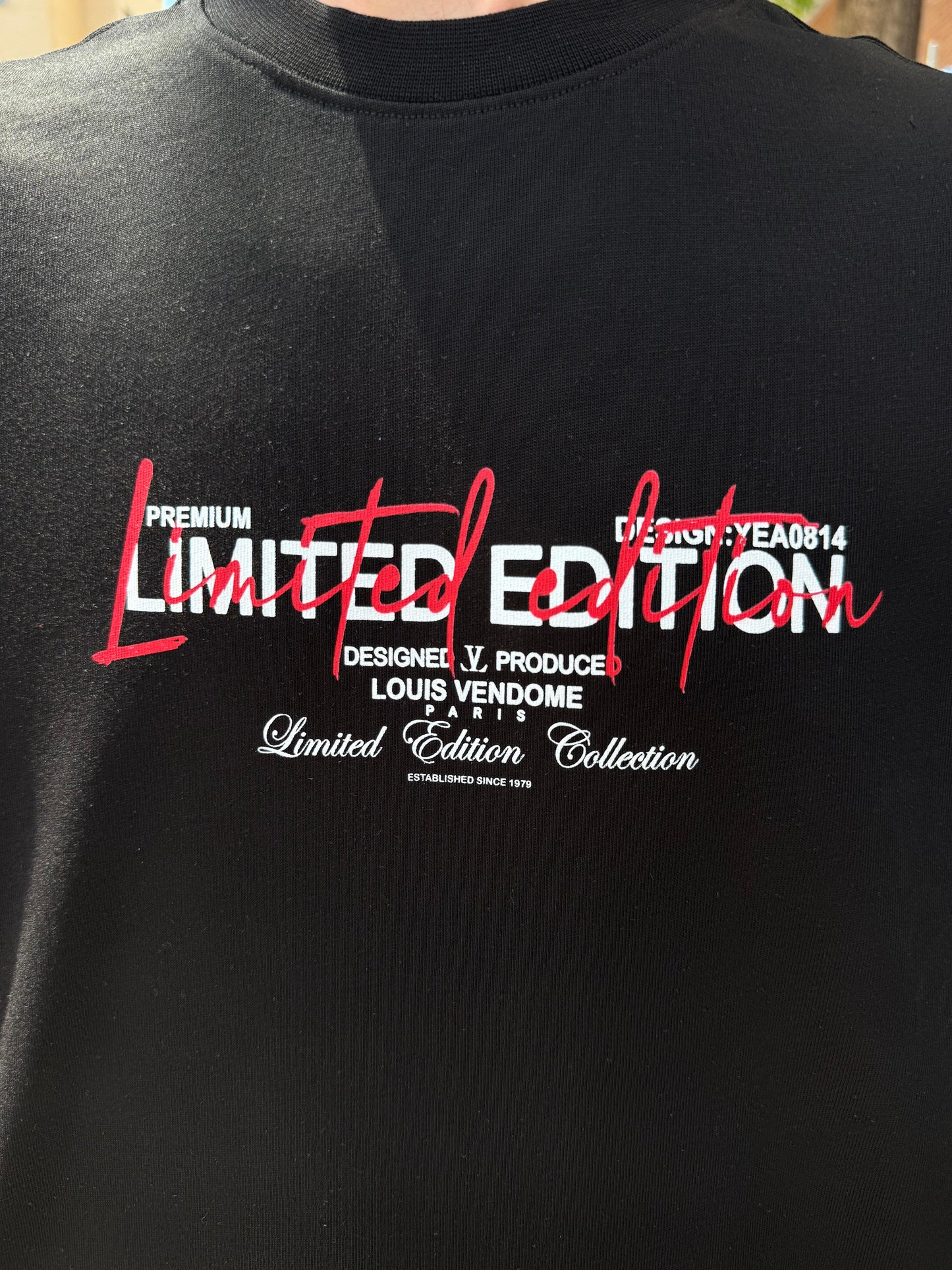CAMISETA "FASHION BEAR" - NEGRO/ROJO - LOUIS VENDOME PARIS | LV L54