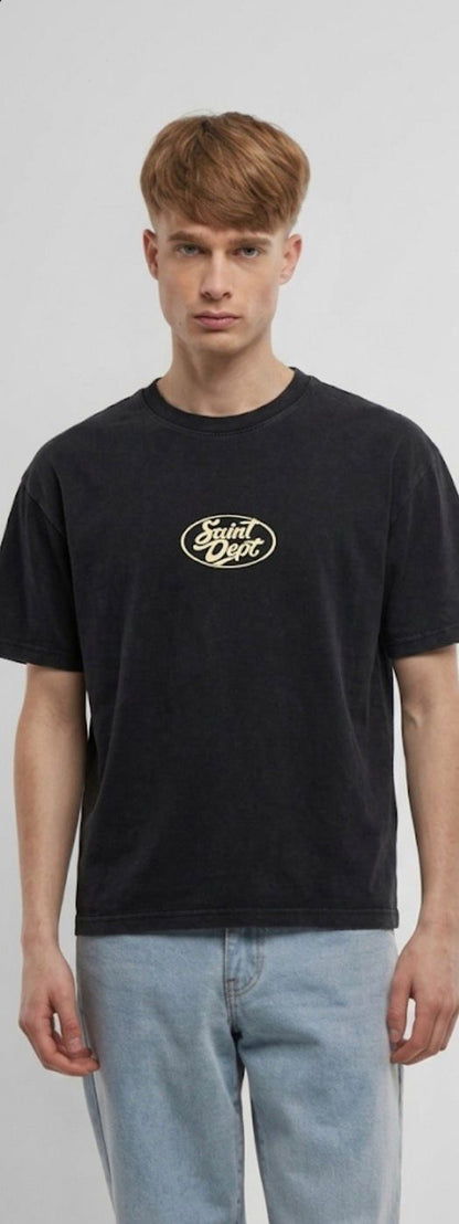 CAMISETA OVER "FRESAS" - NEGRO - SAINT DEPT