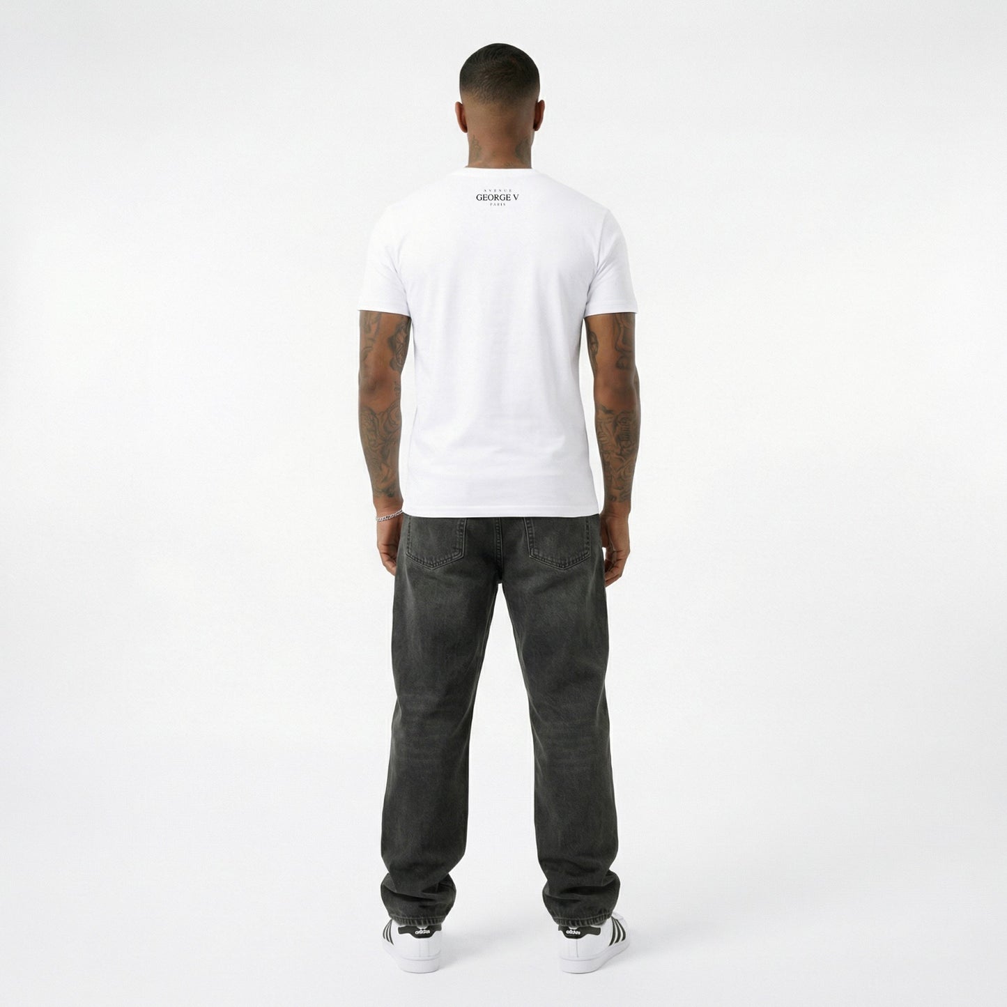 CAMISETA "HALF BEAR" - BLANCO - AVENUE GEORGE V PARIS | GV-5112