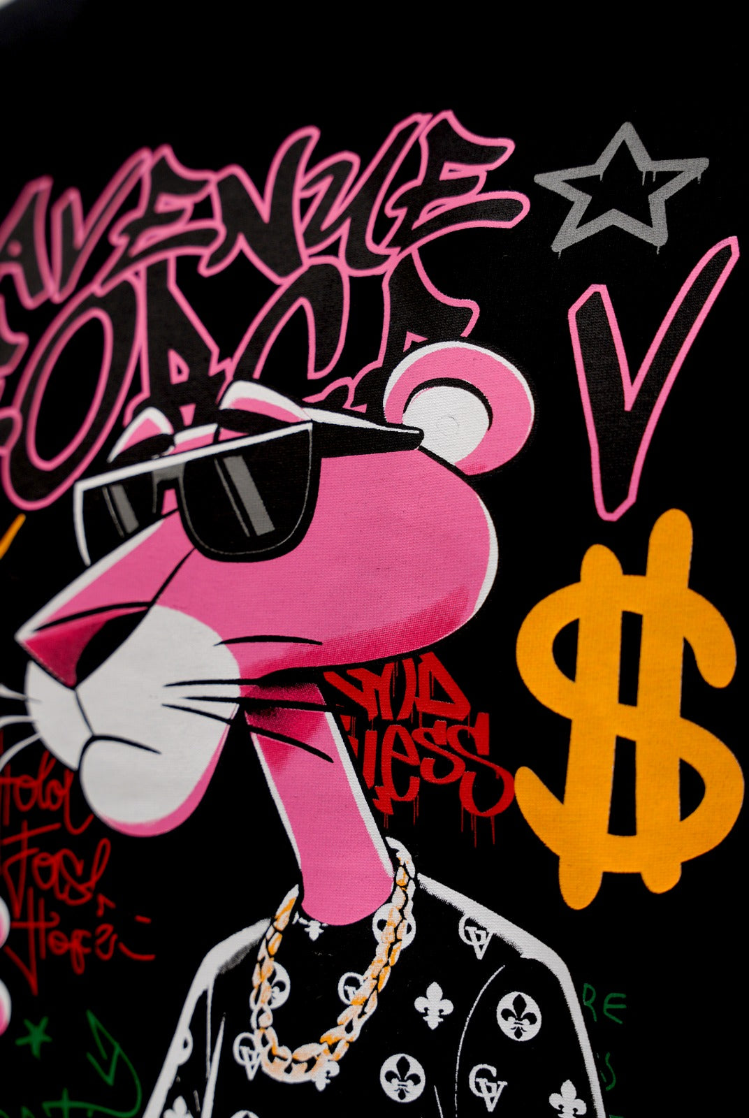 CAMISETA "GRAFFITI PANTHER" - NEGRO - AVENUE GEORGE V PARIS | GV-5107