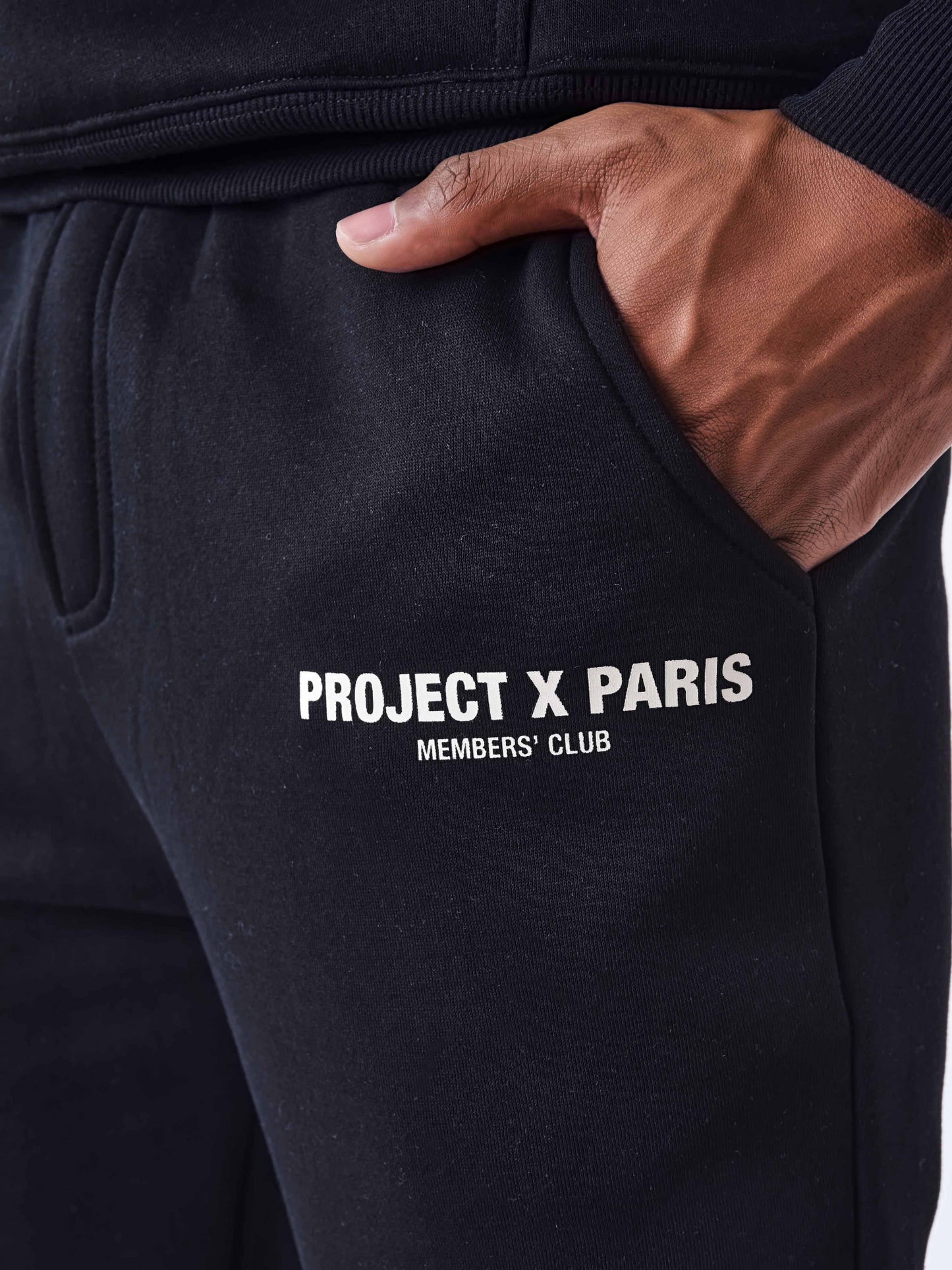 PANTALÓN DE CHÁNDAL "CLUB DE SOCIOS" - NEGRO - PROJECT X PARIS | 2444052-BKCC