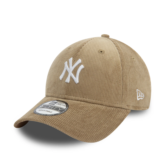 GORRA "NEW YORK YANKEES" LEAGUE ESSENTIAL 9FORTY - BEIGE - NEW ERA | 60580823