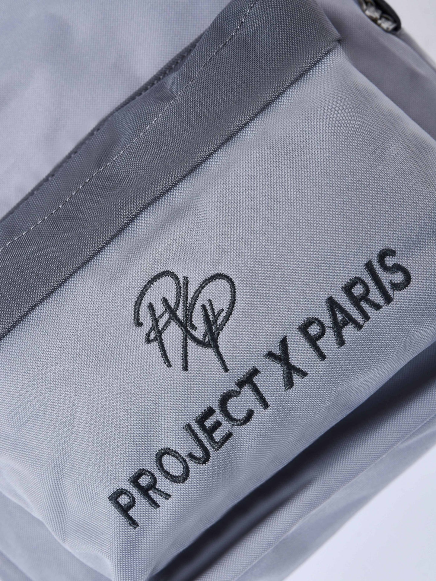 MOCHILA BÁSICA PXP - GRIS CLARO - PROJECT X PARIS | B2356-GY2