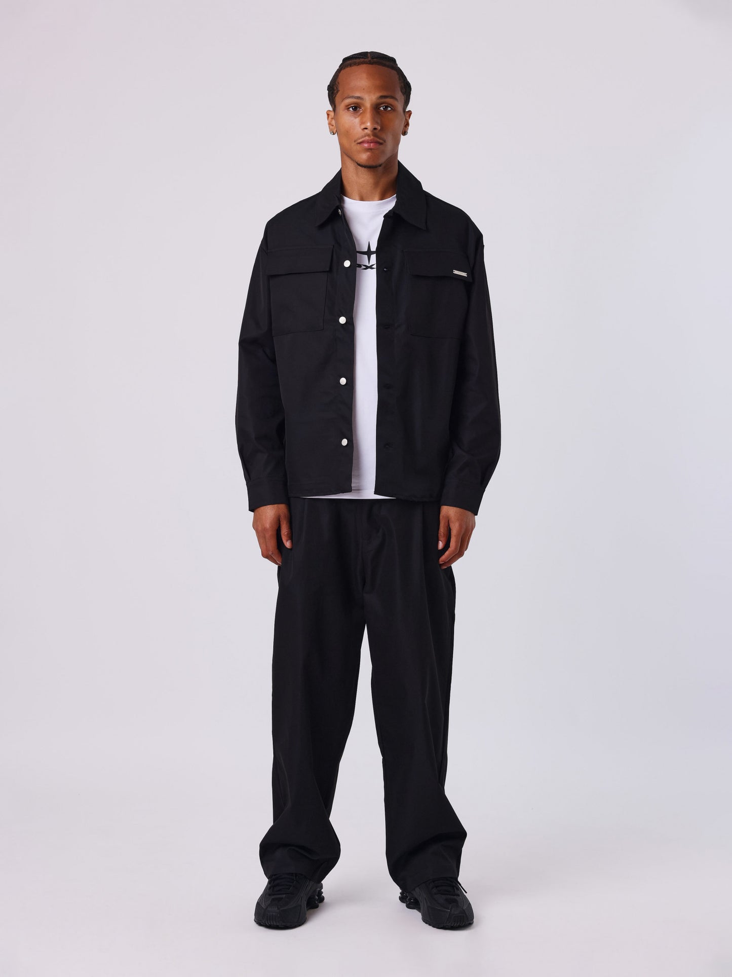 PANTALÓN CON PINZAS ELEGANTE - NEGRO - PROJECT X PARIS | 2544165_BK