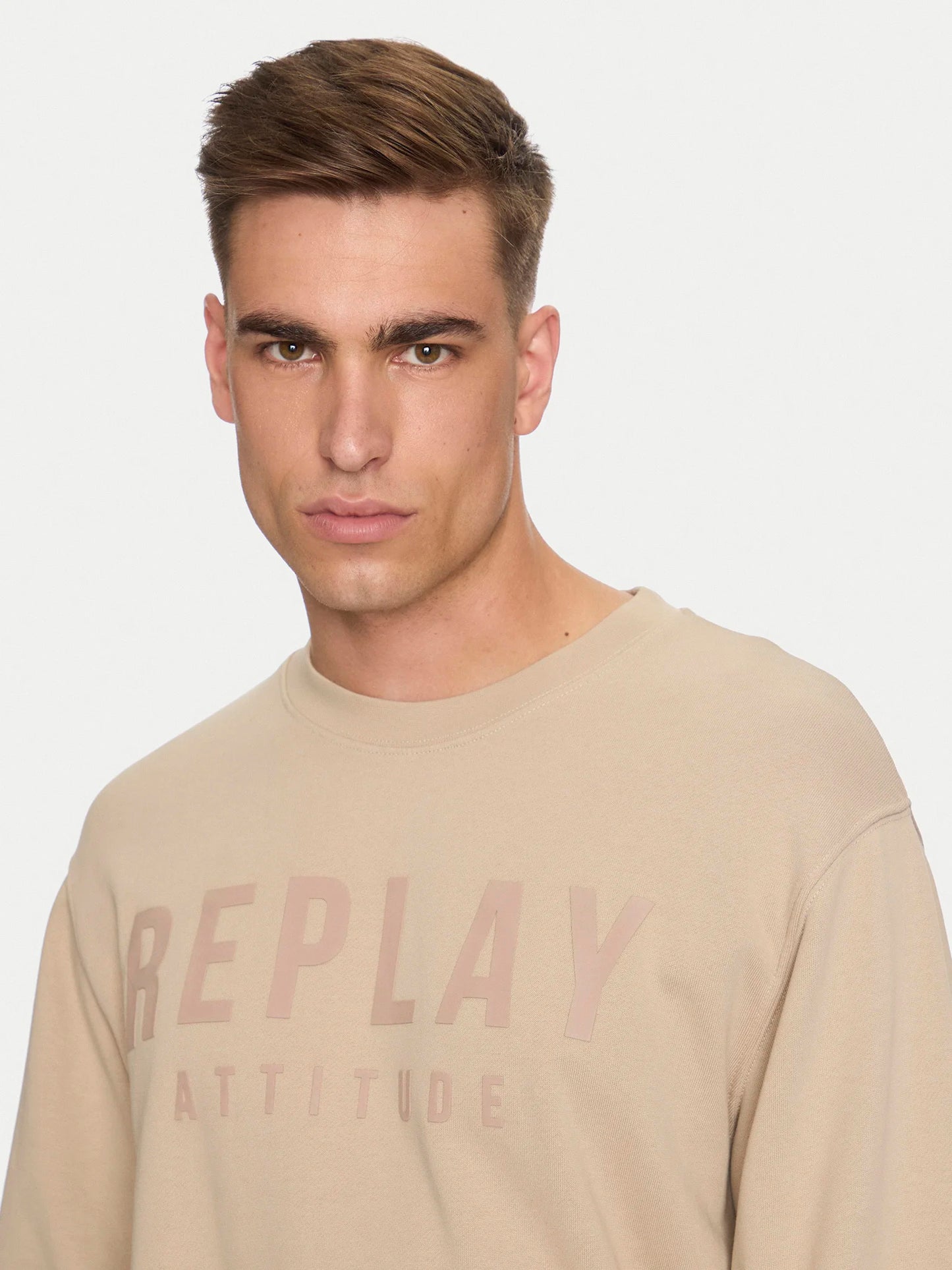 SUDADERA DE CUELLO REDONDO REGULAR FIT - BEIGE - REPLAY | M6975.000.21842