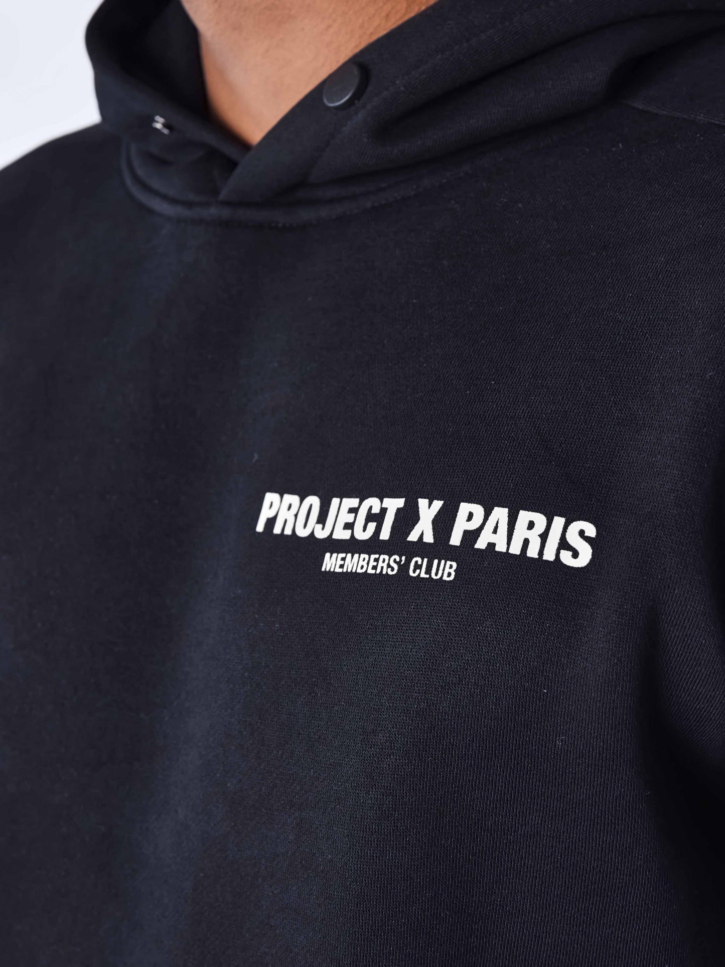 SUDADERA CON CAPUCHA "CLUB DE SOCIOS" - NEGRO - PROJECT X PARIS | 2422052-BKCC