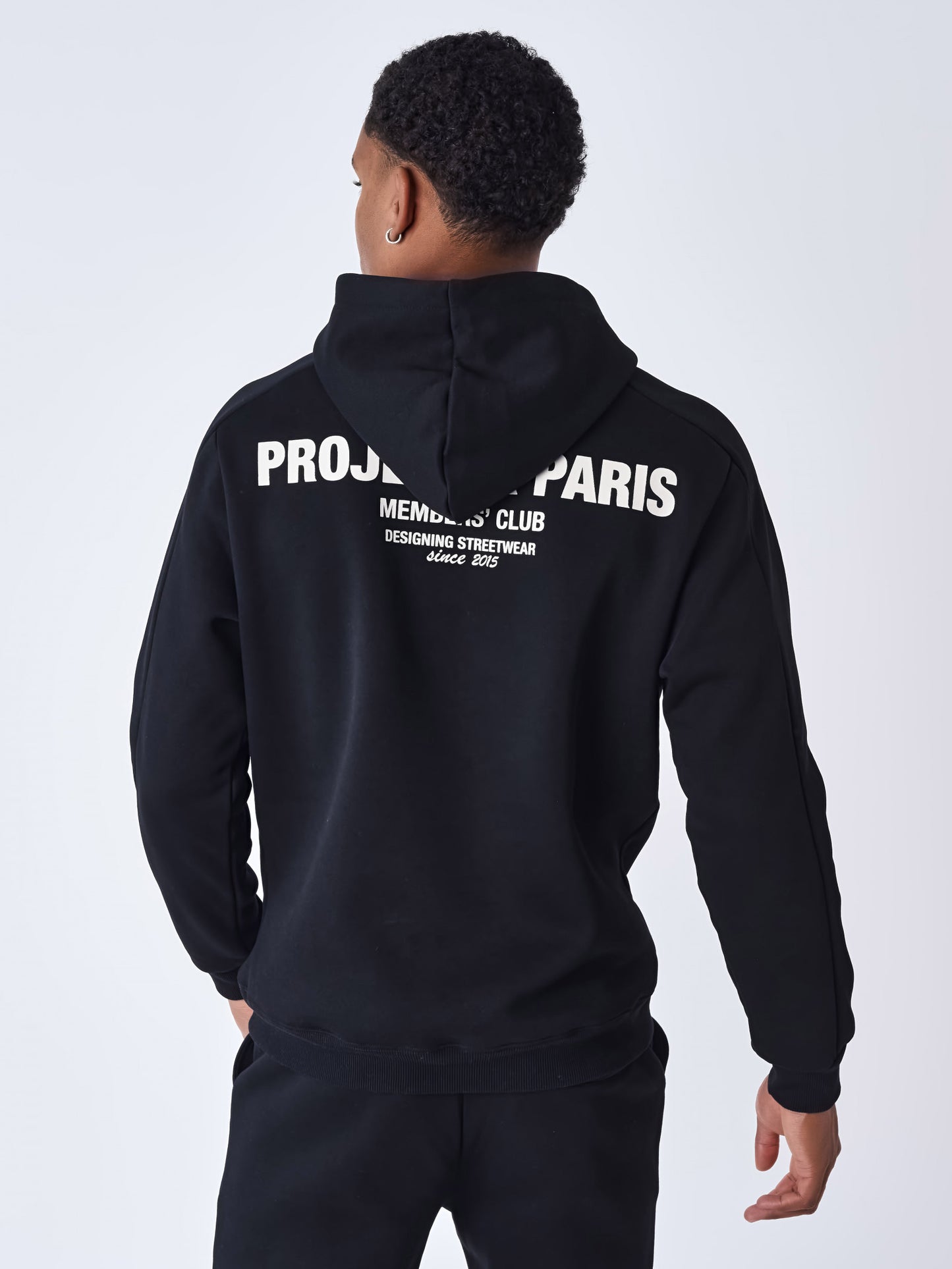 SUDADERA CON CAPUCHA "CLUB DE SOCIOS" - NEGRO - PROJECT X PARIS | 2422052-BKCC