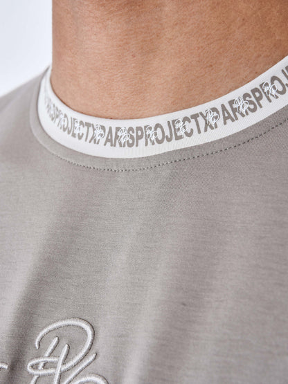 CAMISETA BRAZALETE CON LOGO BORDADO - TAUPE - PROJECT X PARIS | 2210218